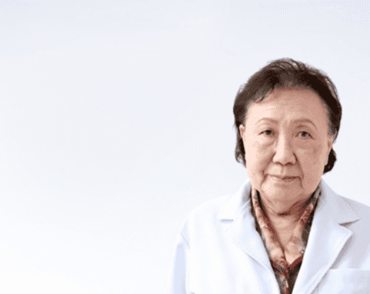 Docteur. Patcharin Kakhong, [object Object]