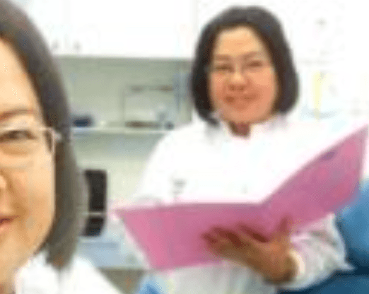 Sinabi ni Dr. Uayporn Piamaswad Dds, [object Object]