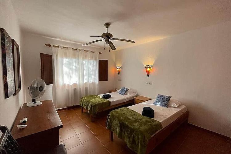 Twin sharing room na may en suite