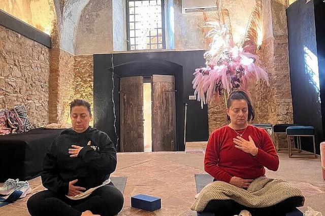 3 Day Relaxing Pranayama at Yin Yoga Retreat, Tuscany, Italy