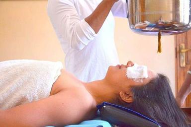 5 Araw na nagpapasigla sa Ayurveda Detox at Yoga Retreat sa Rishikesh