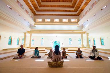 3 Araw na 'Happiness' Meditation (Weekend) Retreat sa US