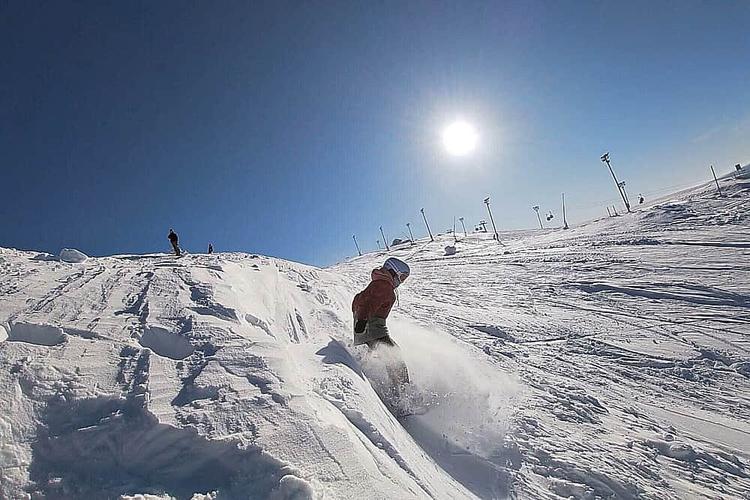 7 Araw na Aktibong Base Camp - Snowboarding sa Lapland, Finland