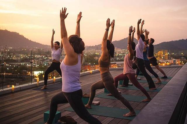 8 Araw ng Serenity sa Hills: Isang Yoga Holiday sa Phuket