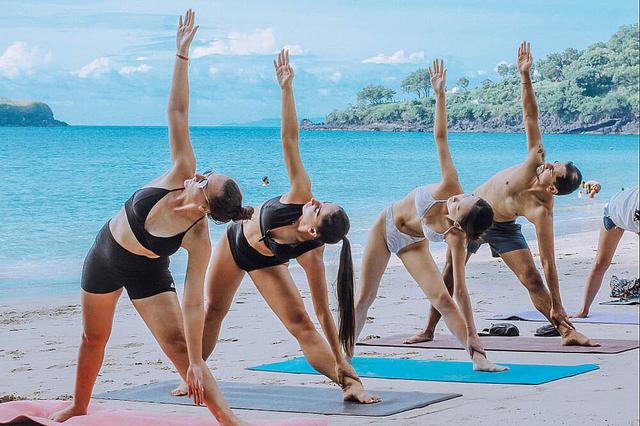 28 Araw 300 Oras Multi-style Yoga Teacher Training sa Bali