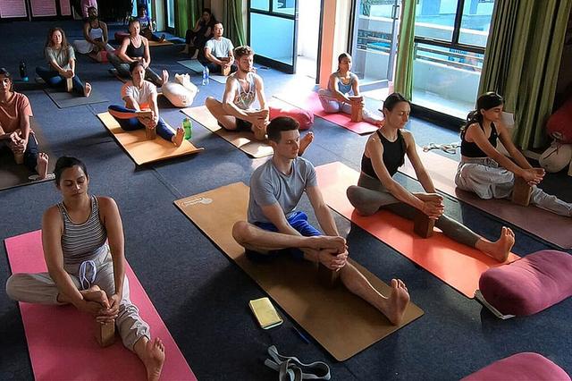 29 Araw 300 oras na pagsasanay sa guro ng yoga sa Kerala, Varkala, India