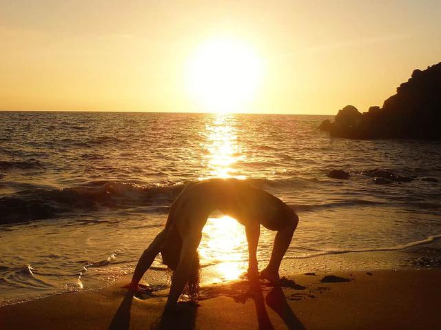 6 Araw ng Kaayusan, Pagninilay, at Aqua Yoga Retreat sa Hawaii, US
