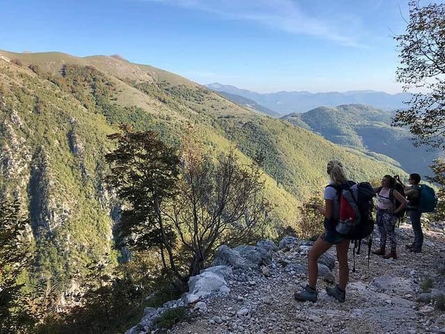 4 Day Authentic Farm Experience at Yoga Holiday sa Italy