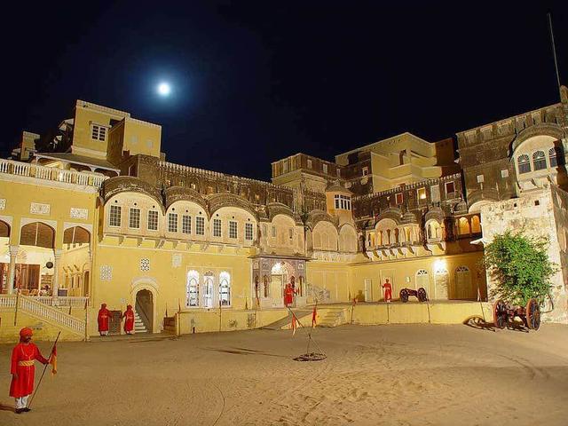 11 Lawatan Hari ke Wilayah Shekhawati yang mempesona, India