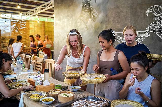 24 Latihan Guru Yoga Multi Gaya Hari 200 Jam di Ubud, Bali