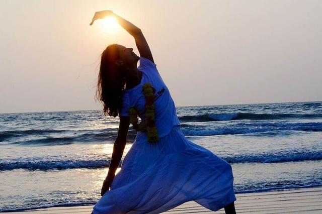 100 Pelatihan Guru Yoga Jam di Goa, India