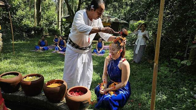 12 Araw ng pag-ibig sa sarili na wellness yoga retreat sa Bali