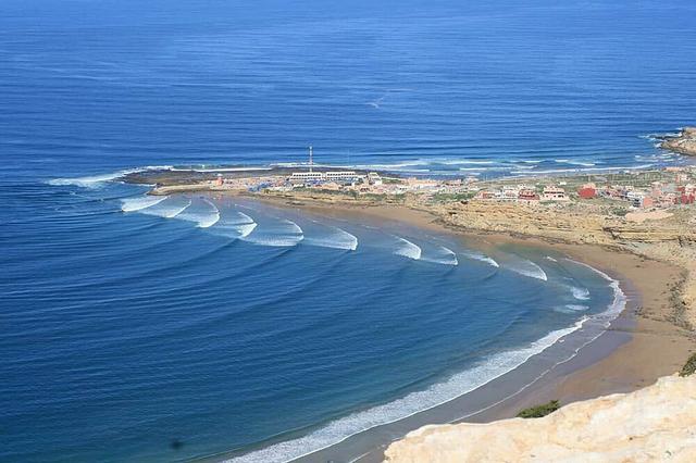 7 أيام اليوغا تراجع للنساء ، حفل الكاكاو+رحلة يوم واحد ، المغرب